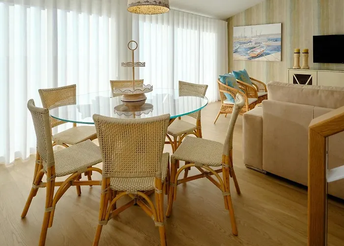 Villa Holidays Nazaré